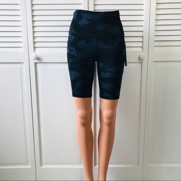 Yogalicious Pants - YOGALICIOUS LUX High Waist Running Biker Shorts Size XS